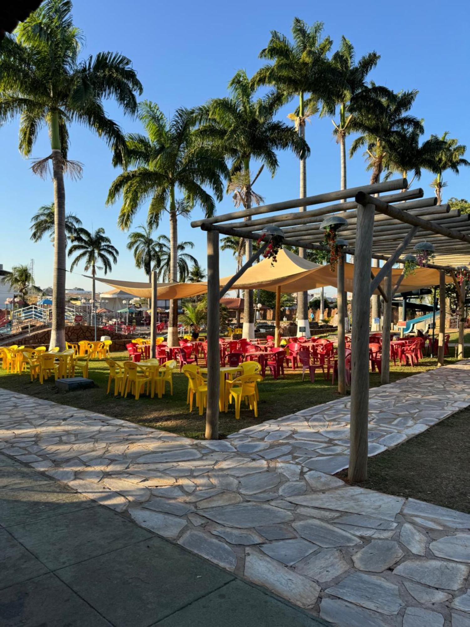Acquaville Flat E Parque Aquatico Caldas Novas Εξωτερικό φωτογραφία